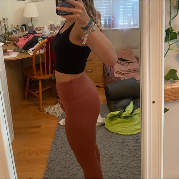 FABLETICS Cloud Seamless High-Waisted Legging - Picture 3 of 4